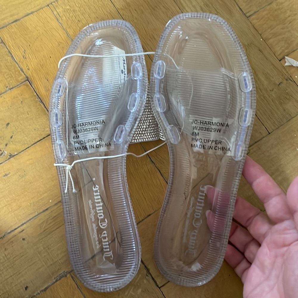 Sandals - Picture 3 of 3